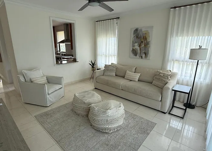 The Country Club Residences At Grand Reserve